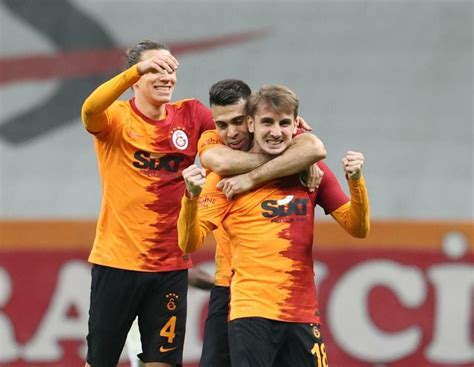 Galatasaray'da sakatlık: Kerem Aktürkoğlu devam edemedi! - Galatasaray Haberleri
